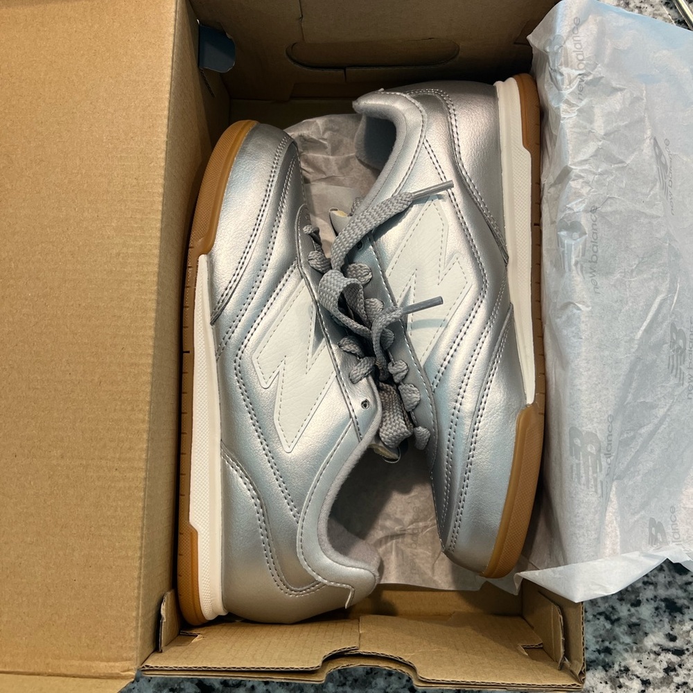 New Balance RC42 Silver Sneakers